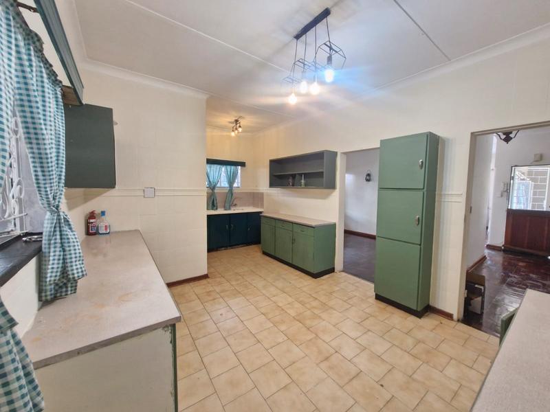 To Let 4 Bedroom Property for Rent in Claremont Gauteng