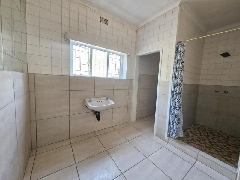 To Let 4 Bedroom Property for Rent in Claremont Gauteng
