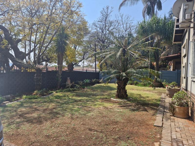 To Let 4 Bedroom Property for Rent in Claremont Gauteng