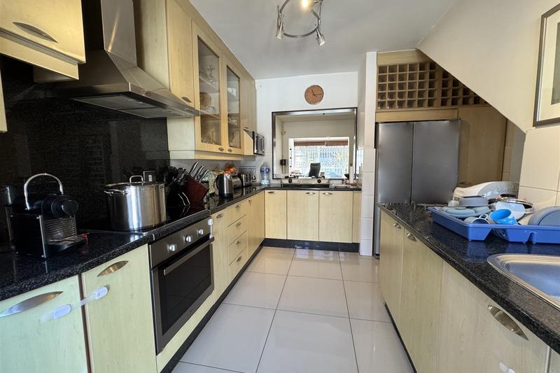 2 Bedroom Property for Sale in Sandown Gauteng