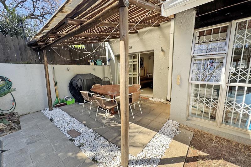2 Bedroom Property for Sale in Sandown Gauteng