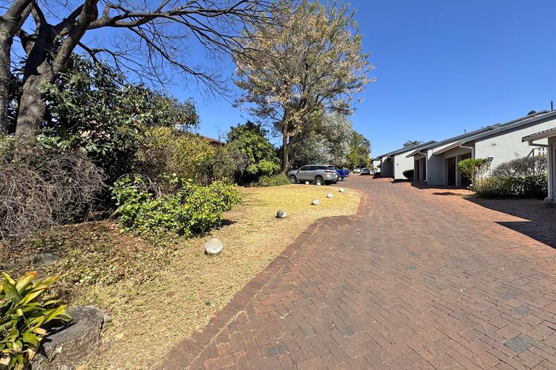 2 Bedroom Property for Sale in Sandown Gauteng