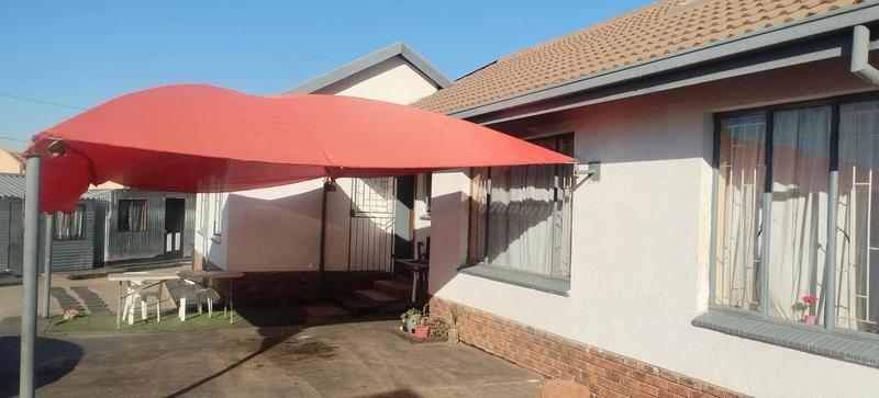 4 Bedroom Property for Sale in Soshanguve Gauteng