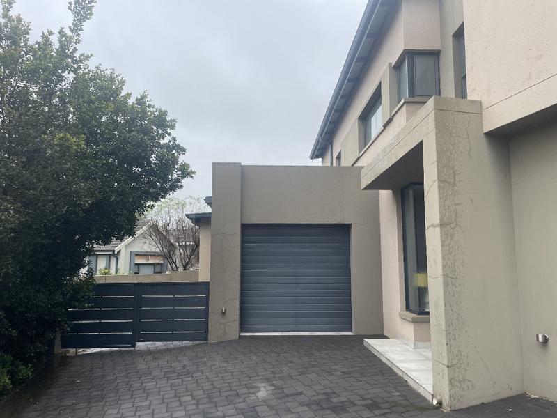 3 Bedroom Property for Sale in Midstream Ridge Gauteng