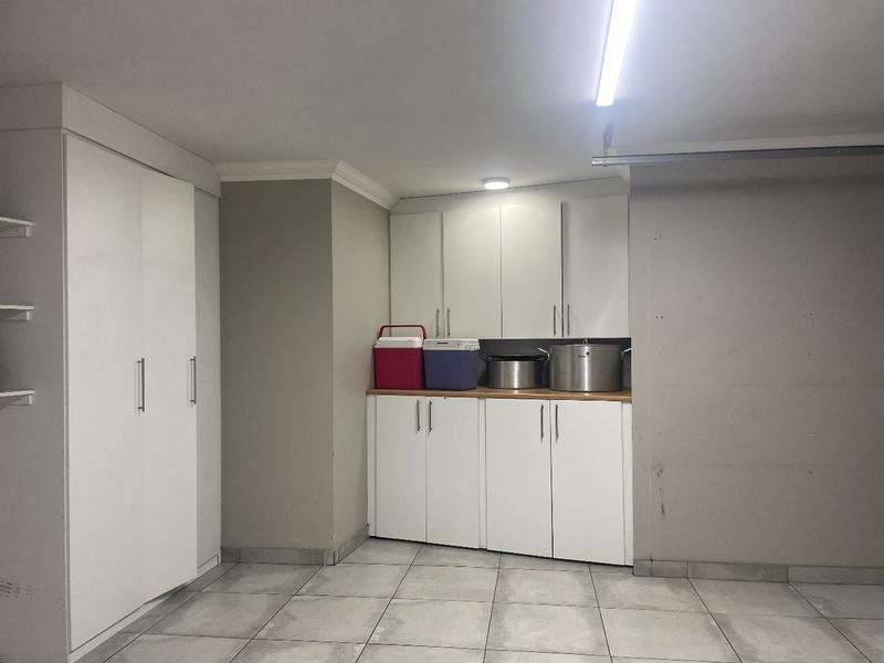 3 Bedroom Property for Sale in Midstream Ridge Gauteng