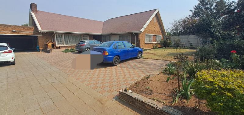 4 Bedroom Property for Sale in Parkdene Gauteng