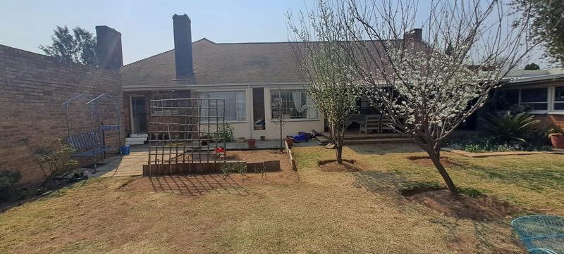 4 Bedroom Property for Sale in Parkdene Gauteng