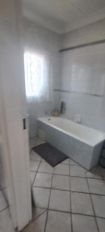 2 Bedroom Property for Sale in Witfield Gauteng