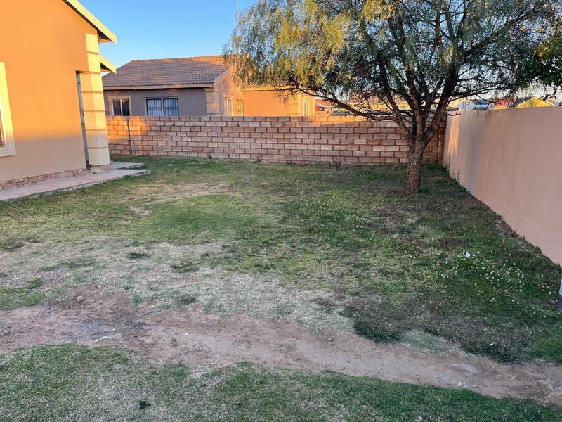 To Let 2 Bedroom Property for Rent in Windmill Park Gauteng