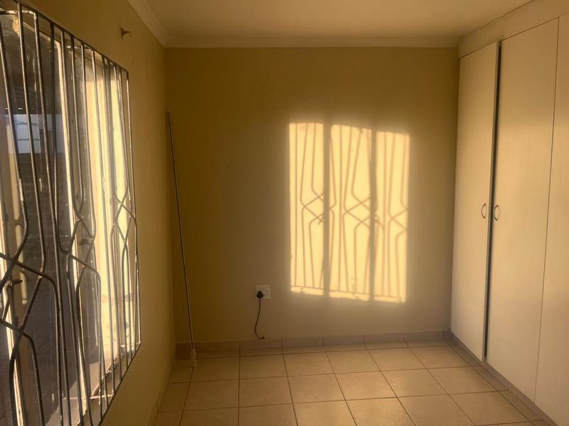 To Let 2 Bedroom Property for Rent in Windmill Park Gauteng