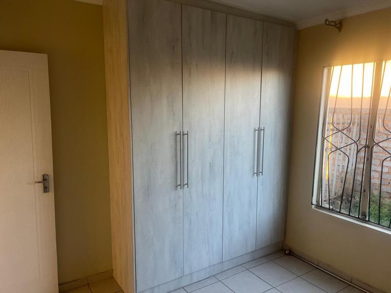 To Let 2 Bedroom Property for Rent in Windmill Park Gauteng