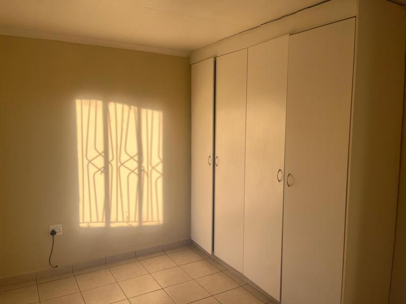 To Let 2 Bedroom Property for Rent in Windmill Park Gauteng