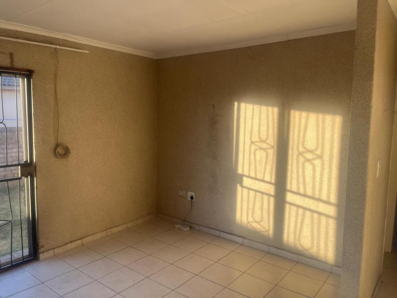 To Let 2 Bedroom Property for Rent in Windmill Park Gauteng