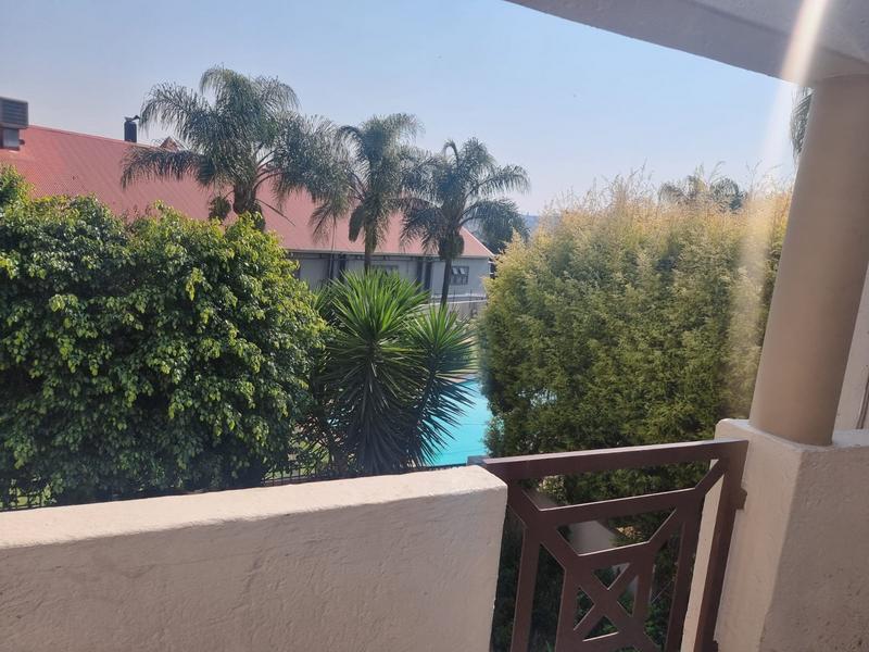 2 Bedroom Property for Sale in Marais Steyn Park Gauteng
