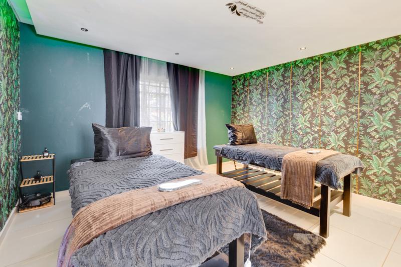5 Bedroom Property for Sale in Bryanston Gauteng