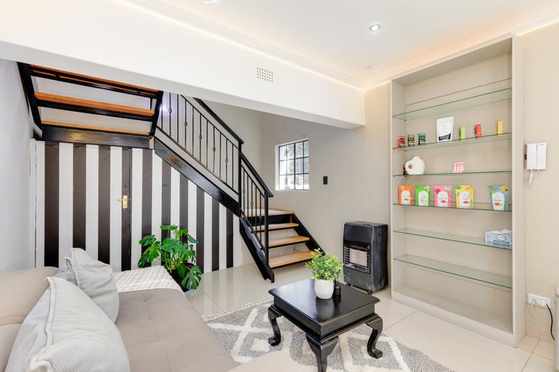 5 Bedroom Property for Sale in Bryanston Gauteng