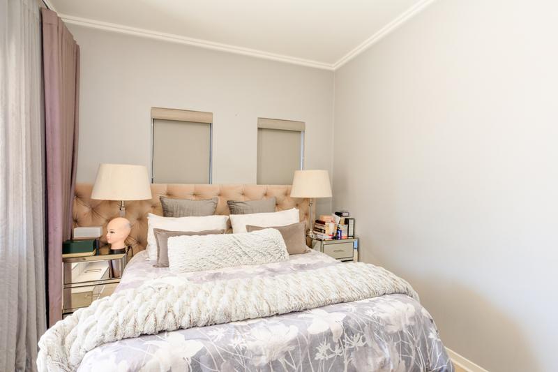 1 Bedroom Property for Sale in Paulshof Gauteng