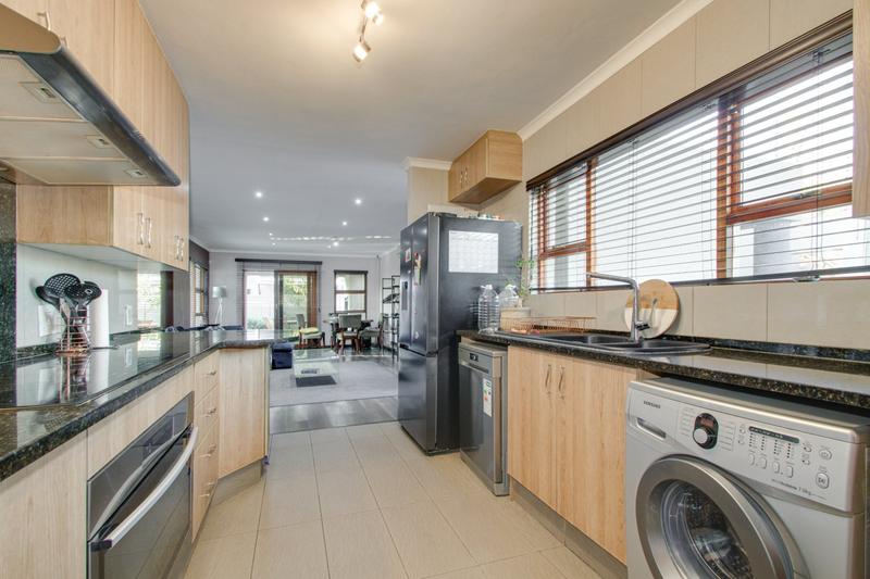 3 Bedroom Property for Sale in Magaliessig Gauteng