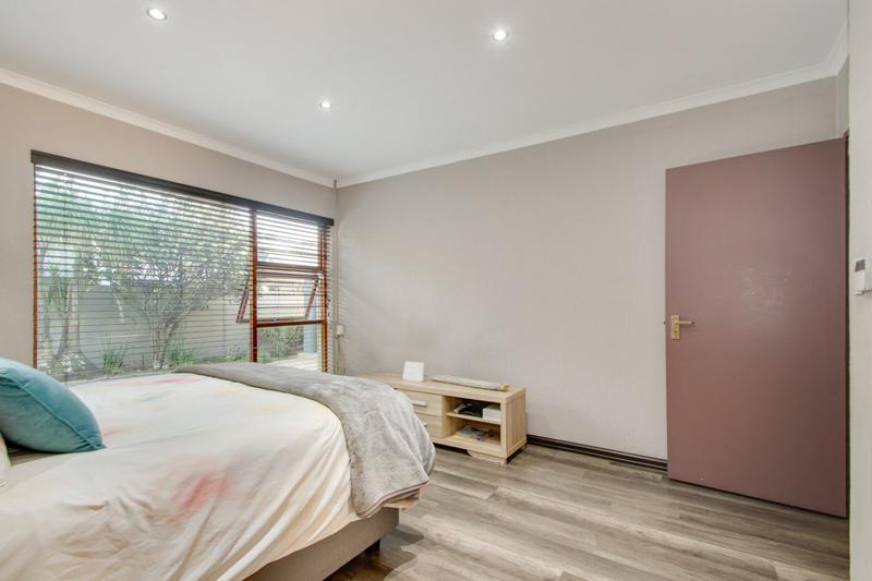 3 Bedroom Property for Sale in Magaliessig Gauteng