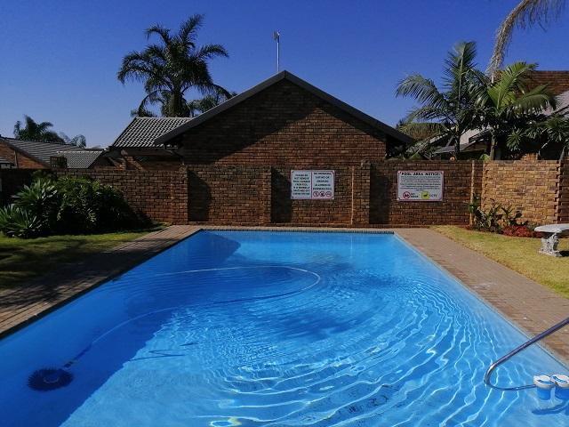 To Let 2 Bedroom Property for Rent in Amberfield Gauteng