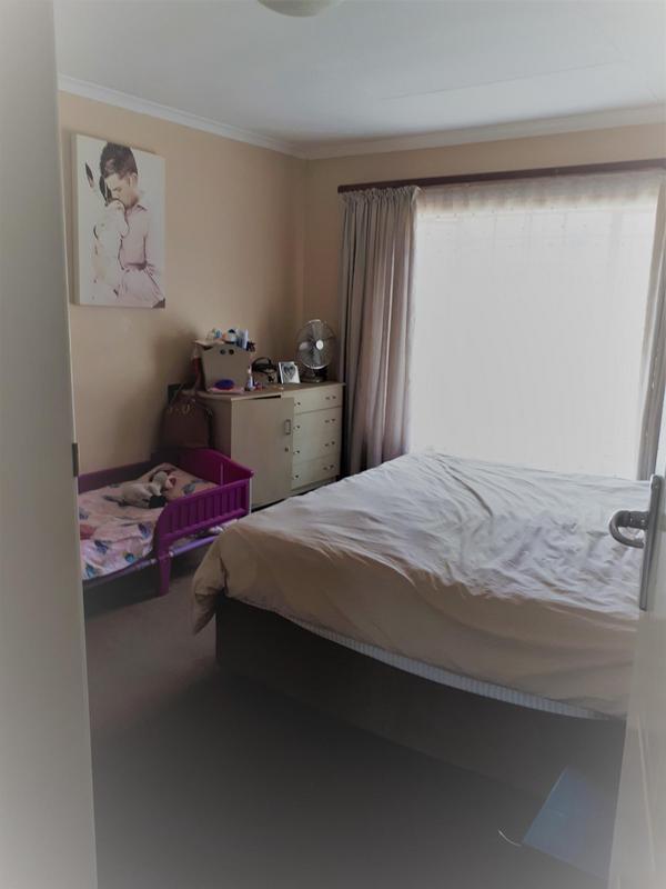 To Let 2 Bedroom Property for Rent in Amberfield Gauteng