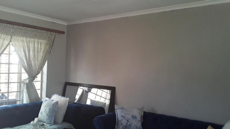 To Let 2 Bedroom Property for Rent in Amberfield Gauteng