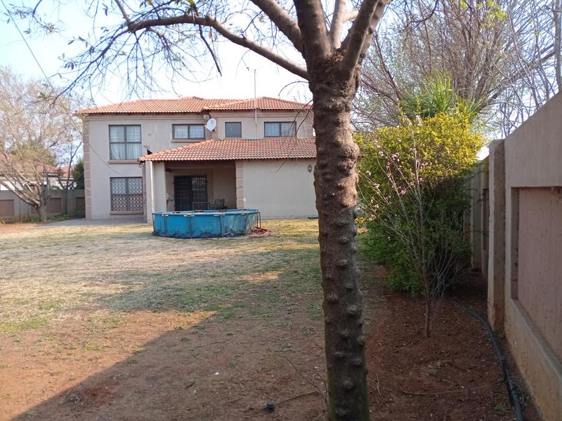 3 Bedroom Property for Sale in Vanderbijlpark SE 8 Gauteng