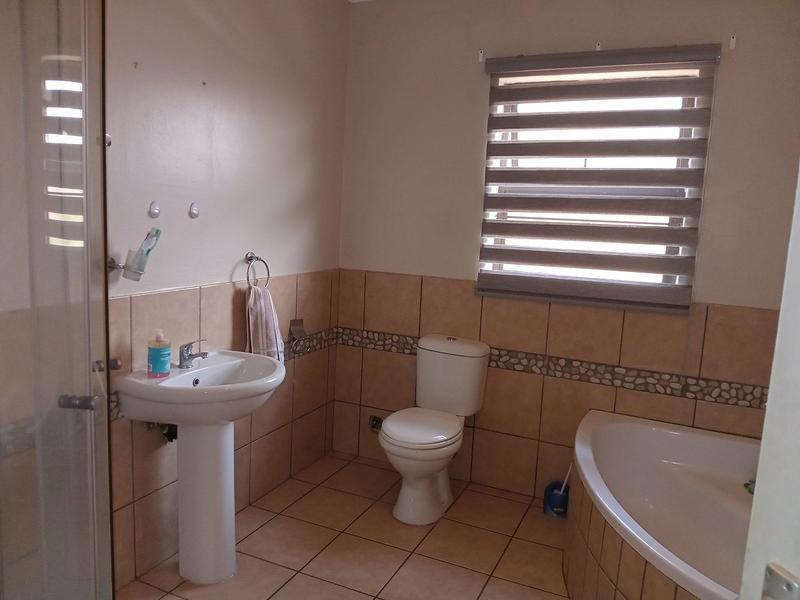 3 Bedroom Property for Sale in Vanderbijlpark SE 8 Gauteng