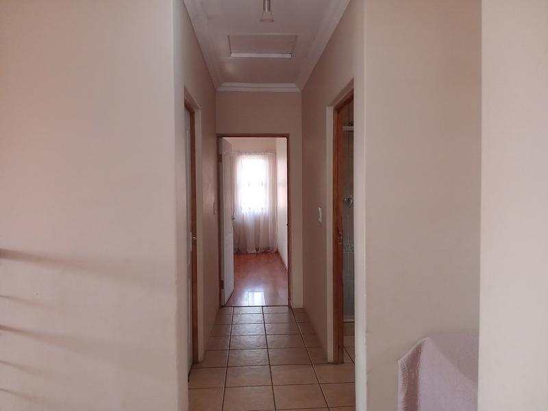 3 Bedroom Property for Sale in Vanderbijlpark SE 8 Gauteng
