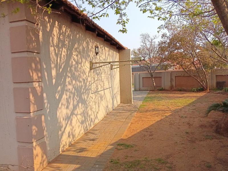 3 Bedroom Property for Sale in Vanderbijlpark SE 8 Gauteng