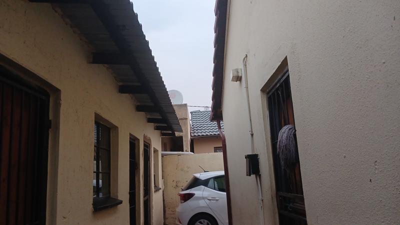3 Bedroom Property for Sale in Ebony Park Gauteng