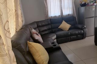 3 Bedroom Property for Sale in Clayville Gauteng