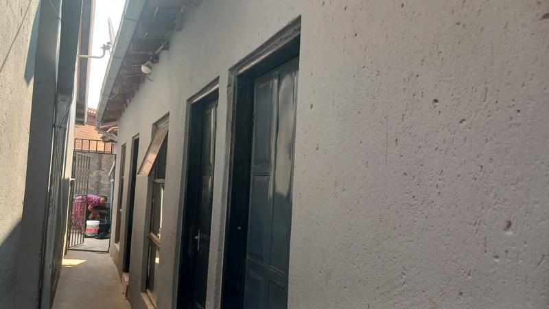 2 Bedroom Property for Sale in Tembisa Gauteng