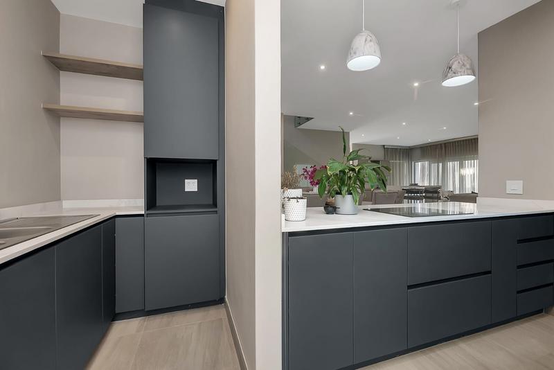 To Let 3 Bedroom Property for Rent in Bryanston Gauteng