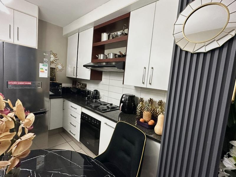 To Let 2 Bedroom Property for Rent in Monument Park Gauteng