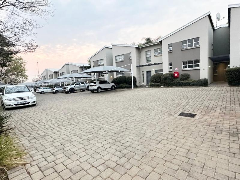 To Let 2 Bedroom Property for Rent in Monument Park Gauteng