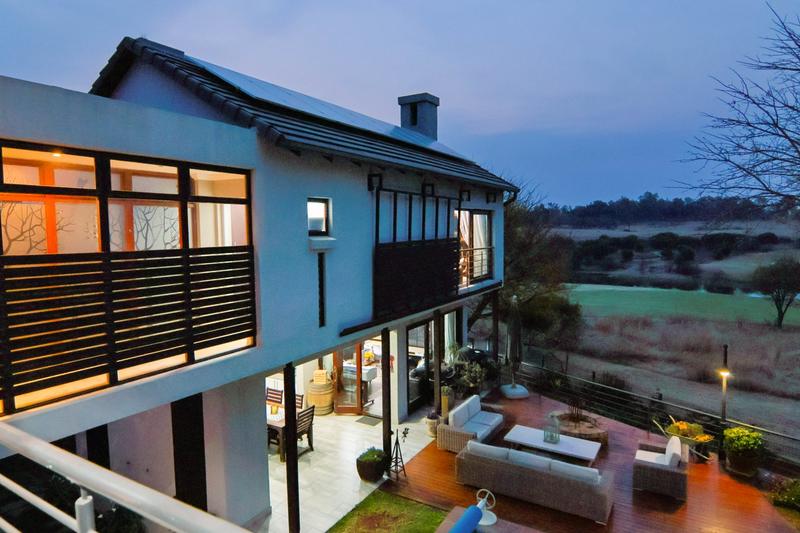 5 Bedroom Property for Sale in Copperleaf Estate Gauteng