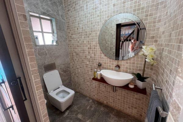 6 Bedroom Property for Sale in Amandasig Gauteng
