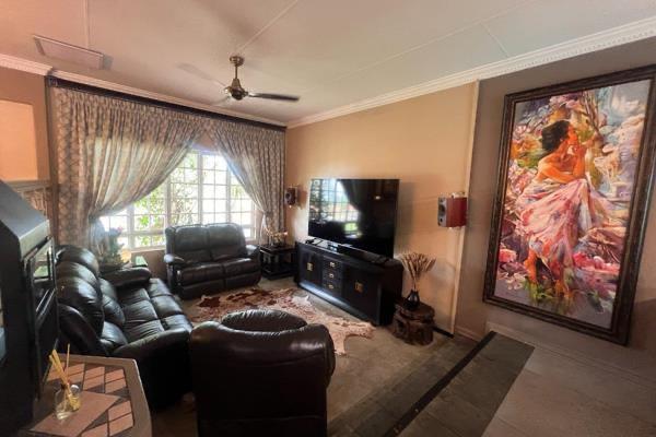 6 Bedroom Property for Sale in Amandasig Gauteng