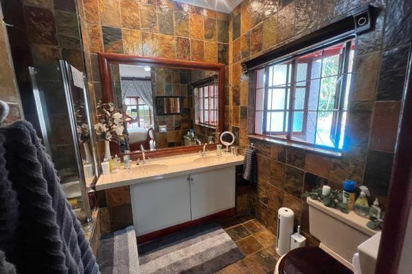 6 Bedroom Property for Sale in Amandasig Gauteng