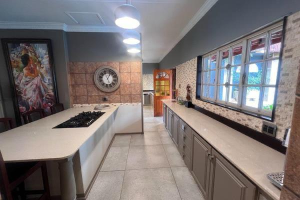 6 Bedroom Property for Sale in Amandasig Gauteng