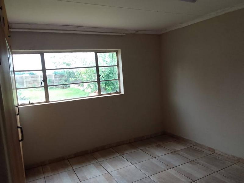 3 Bedroom Property for Sale in Rosashof Gauteng