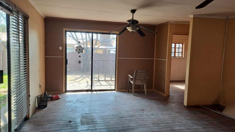5 Bedroom Property for Sale in Vanderbijlpark SW 1 Gauteng