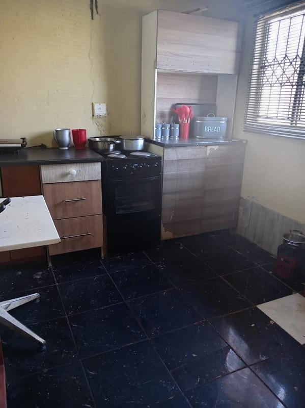 3 Bedroom Property for Sale in Winterveldt Gauteng