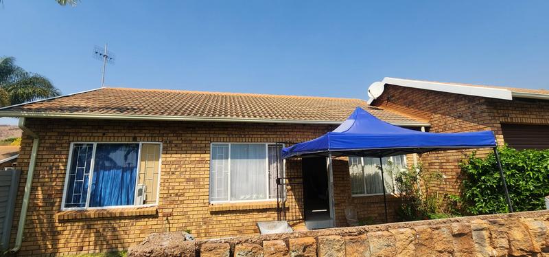 2 Bedroom Property for Sale in Ninapark Gauteng