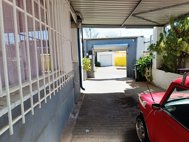 To Let 3 Bedroom Property for Rent in Westdene Gauteng