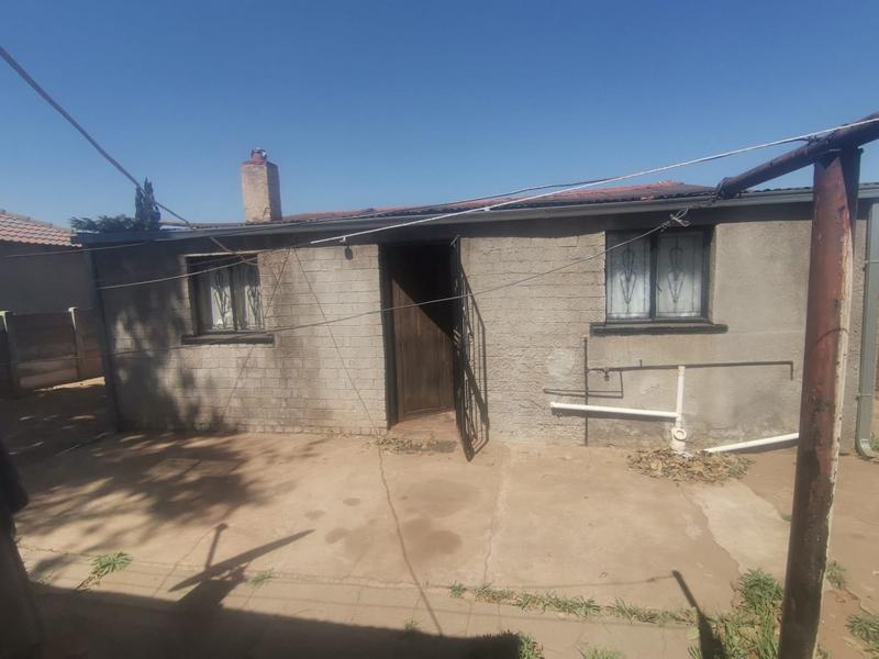 3 Bedroom Property for Sale in Nhlapo Gauteng
