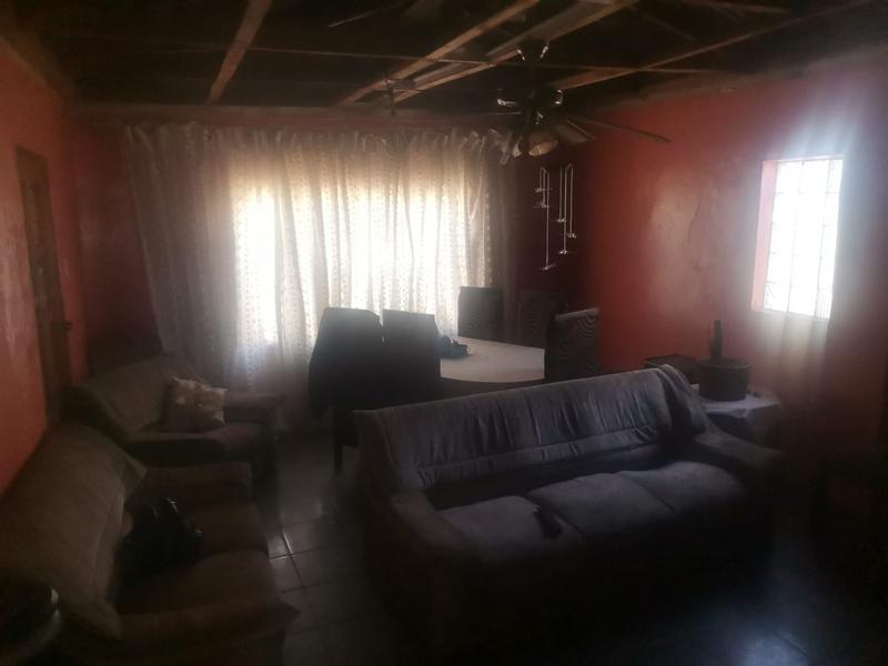 3 Bedroom Property for Sale in Nhlapo Gauteng