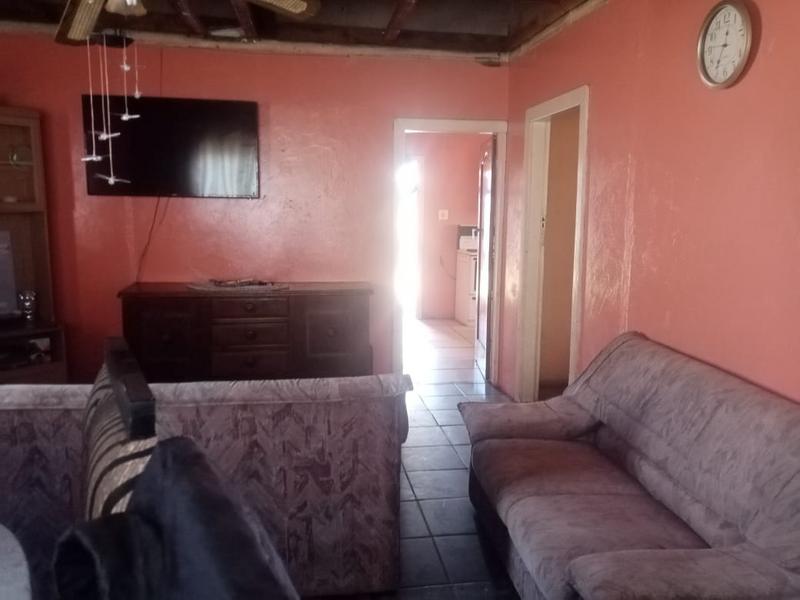 3 Bedroom Property for Sale in Nhlapo Gauteng