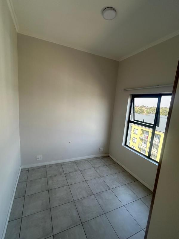 To Let 2 Bedroom Property for Rent in Witfield Gauteng